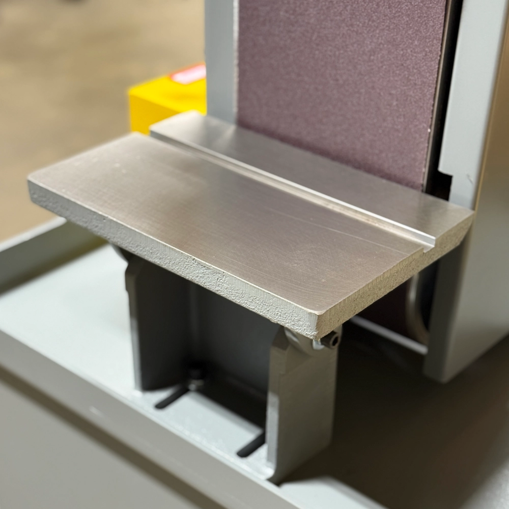 S8 Work table